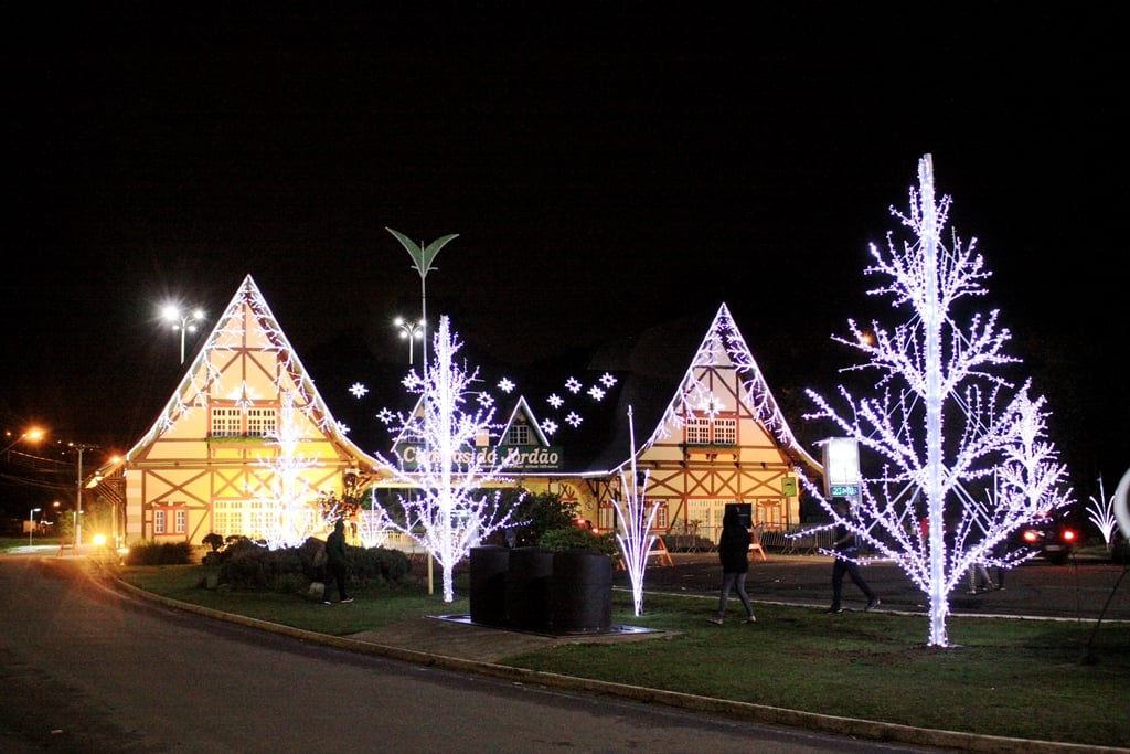 NATAL LUZ - CAMPOS DO JORDÃO - SP